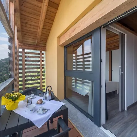 아파트 Villa Mary - Yellow Apartment